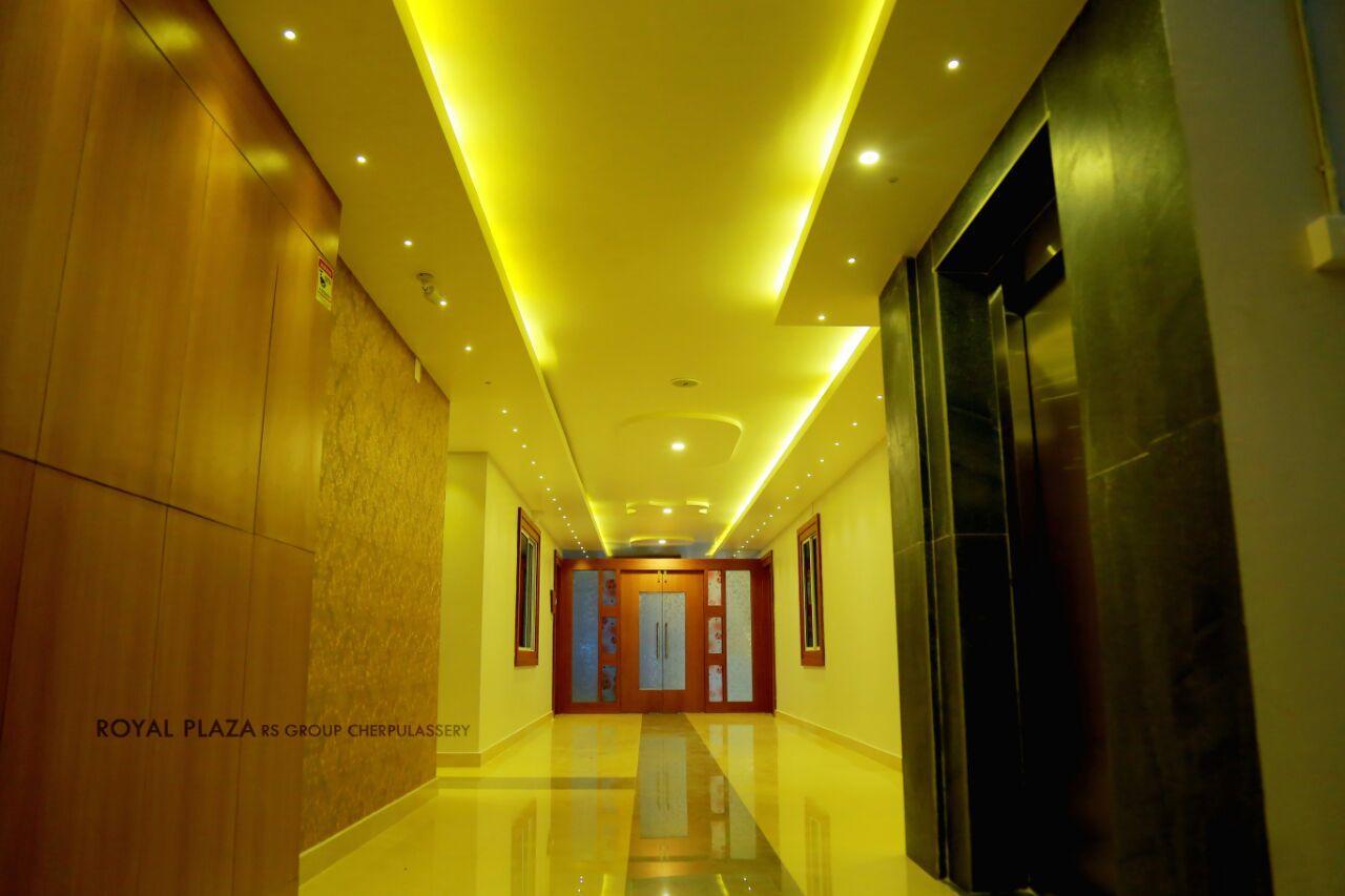 Royal Plaza Residency Hotel Cheruppulasseri Kültér fotó